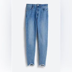 JUST USA Kataleya High Rise Shark Bite Skinny Jean in light blue